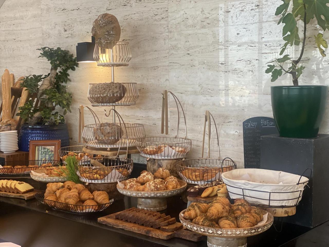 Movenpick And Residences Hotel