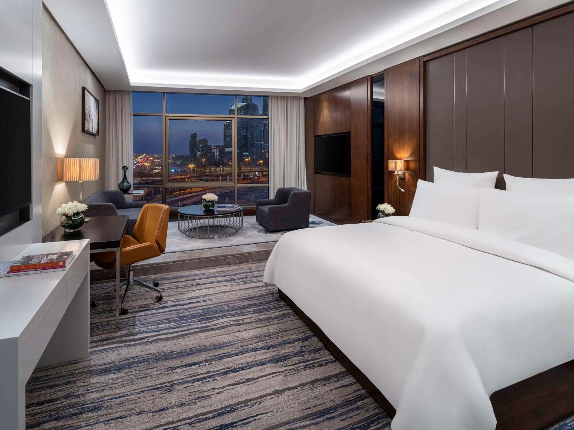 Hotel Movenpick And Residences Riyadh