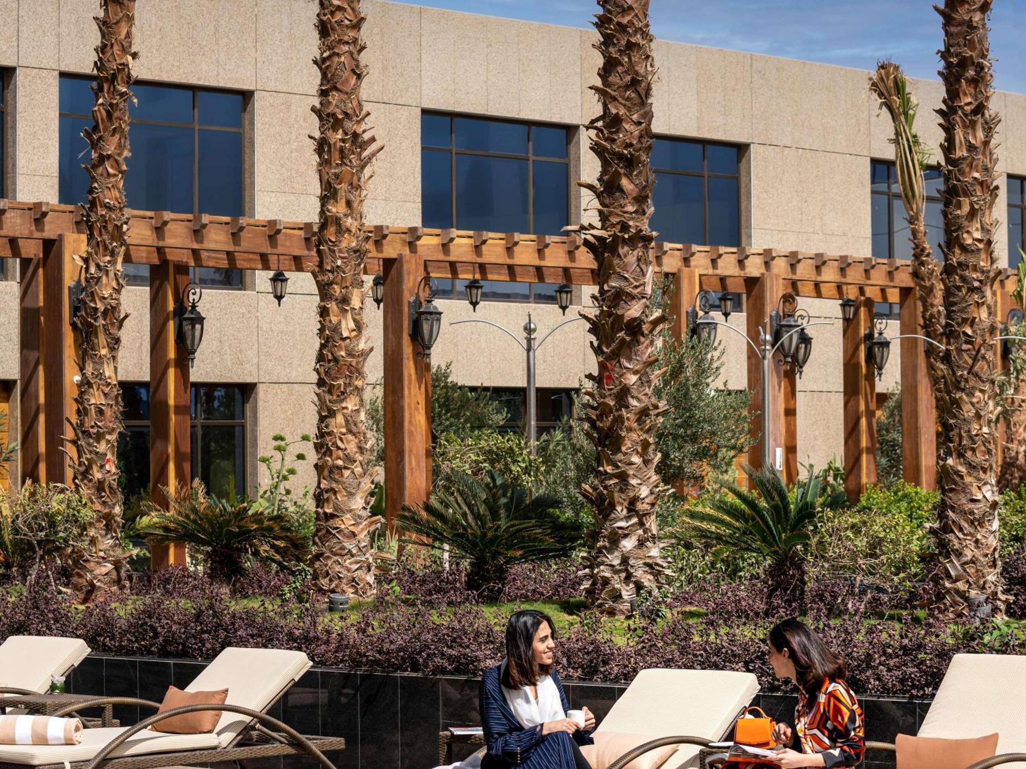 Hotel Movenpick And Residences